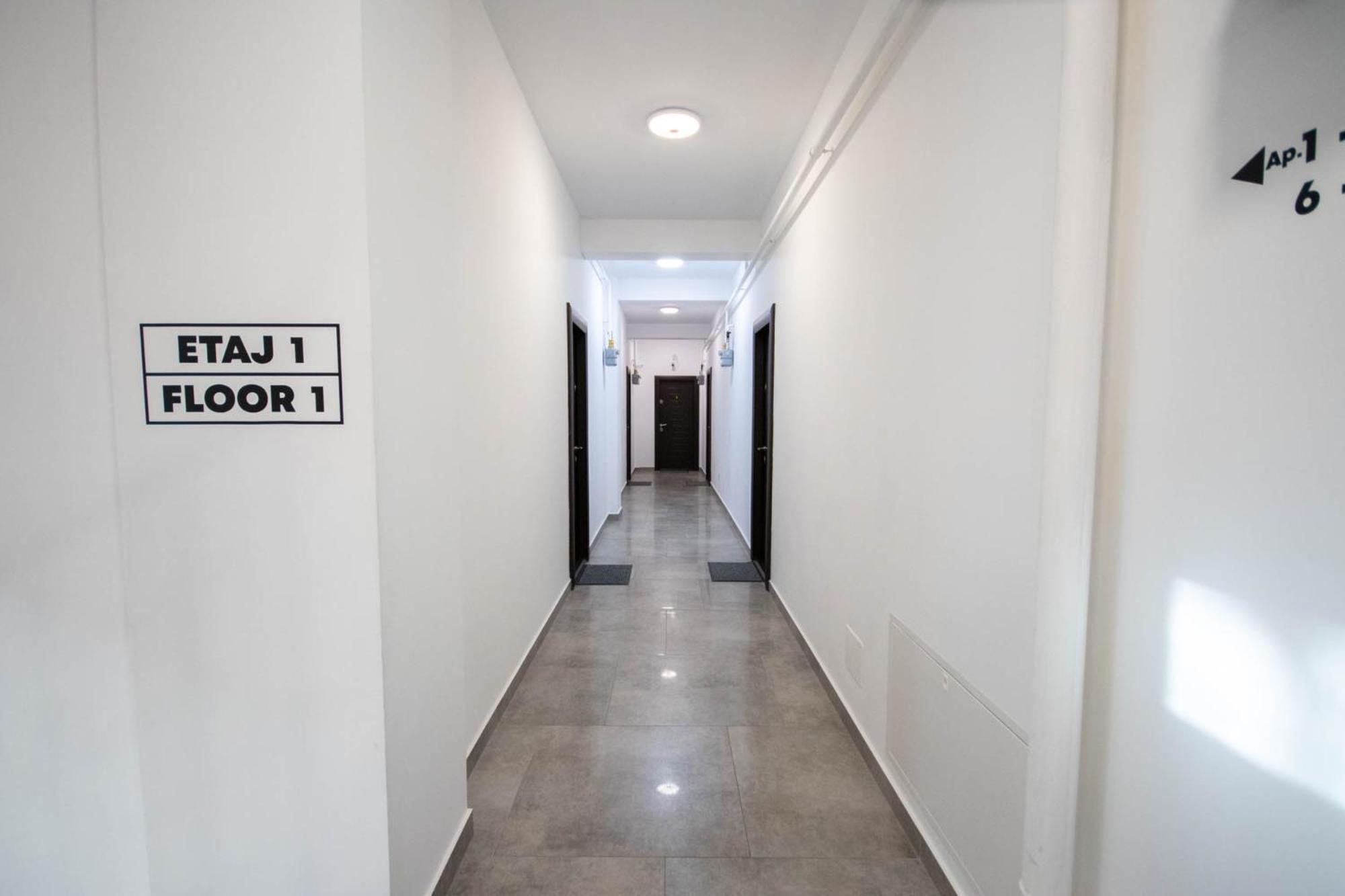 Astar Apartments - Small Рэдэуци Экстерьер фото